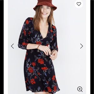 NWT,Silk Ruffle-Waist Dress in Windblown Poppies